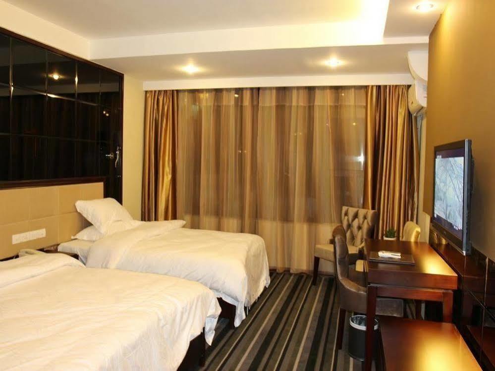 Perfect Season Hotel 구이린 시 외부 사진